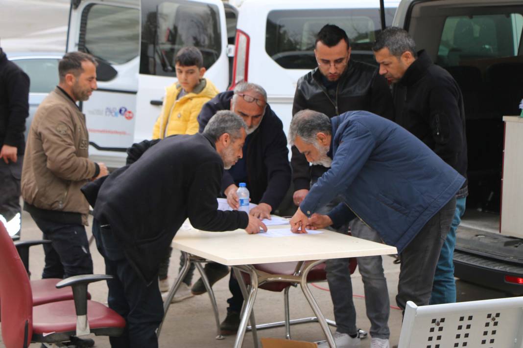 Deprem çadırlarında EYT başvurusu! 1